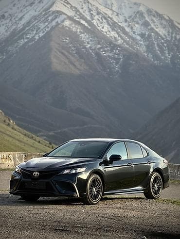 Toyota Camry: 2021 г., 2.5 л, Вариатор, Бензин, Седан at lalafo.kg Toyota Camry: 2021 г., 2.5 л, Вариатор, Бензин, Седан