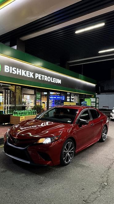 Сдаю Toyota Camry, Посуточно, Без водителя