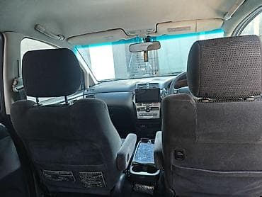 windom 2003: Toyota Ipsum: 2004 г., 2.4 л, Автомат, Газ, Минивэн — 6
