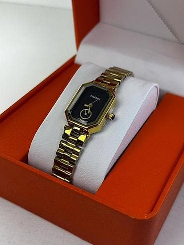 smart sensor: Женские часы Chanel с прямоугольным восьмигранным корпусом. - Корпус — 1