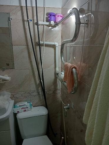 1000: 1 комната, 33 м², 104 серия, 3 этаж — 6