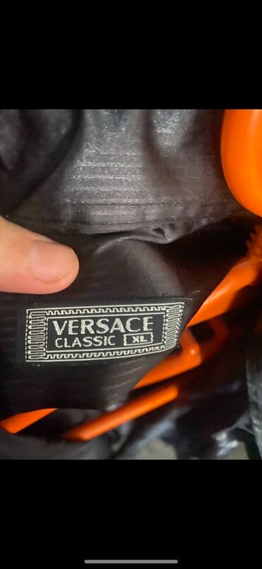 брендовая мужская одежда по низким ценам: Рубашка мужской 
Сост отл любое из них по 250с м40,42разм — 6