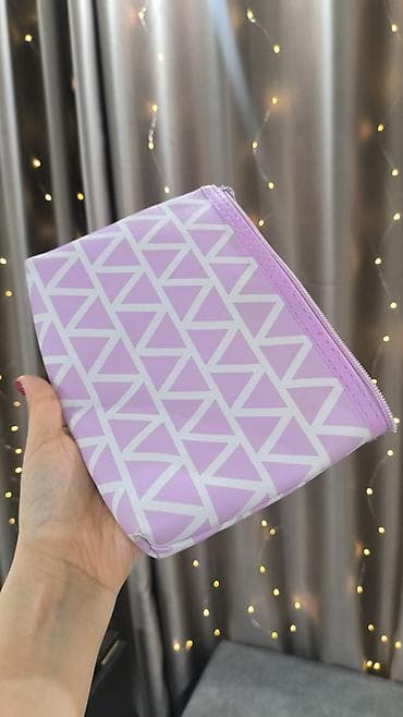 бюти кейс: Продаю любимую косметику в идеальном состоянии! Продаю набор. Что — 8