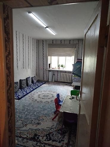 Батирлер: 2 бөлмө, 7-мкр Менчик ээси, Чогуу жашоосу жок, 6 айдан баштап, Жарым -жартылай эмереги бар — 1