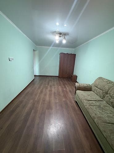 4: 1 комната, 32 м², 4 мкр 104 серия, 4 этаж — 2