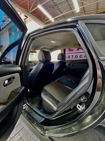 sp 4: Hyundai Elantra: 2010 г., 1.6 л, Автомат, Газ, Седан — 7