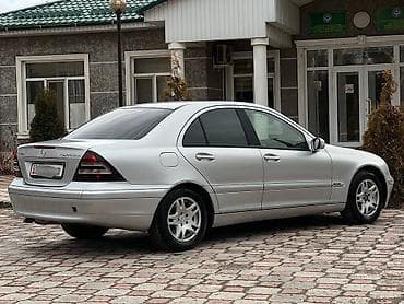 дизельный движок: Mercedes-Benz C-Class: 2004 г., 1.8 л, Автомат, Бензин, Седан — 5
