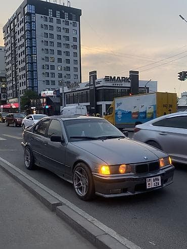 BMW 3 series: 1992 г., 2 л, Механика, Бензин, Седан — 4