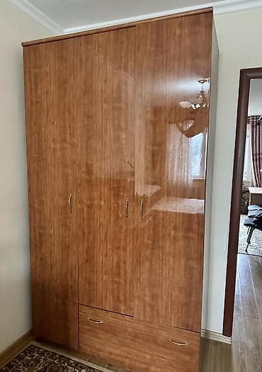 Уктоочу бөлмө гарнитурлары: Уктоочу бөлмө гарнитуру, Колдонулган, Эки кишилик керебет, Шкаф, Трюмо, Орусия, Жыгач, Өзү алып кетүү, түсү - Күрөң — 2