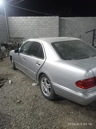 двер мерс 210: Mercedes-Benz E-Class: 1996 г., Автомат, Седан — 4