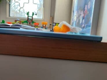 redmi 11 note: Смартфон Redmi в голубом корпусе, оснащенный несколькими камерами на — 4