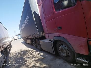 волво 540: Тягач, Volvo, 2006 г., Шторный — 3