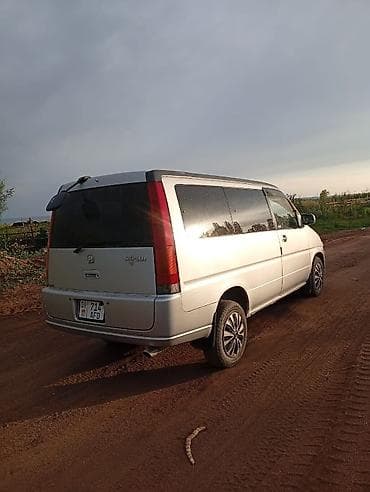 хунчи авто: Honda Stepwgn: 2000 г., Минивэн — 4