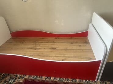 детские спальни: Кровать-тахта со спальным местом 160х80 см, выполненная в красно-белых — 2