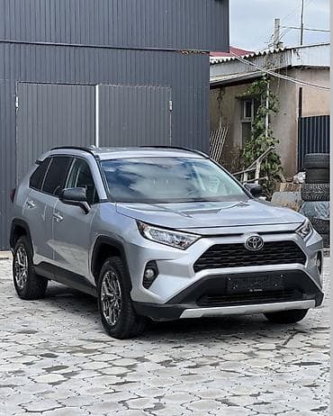 4 7: Toyota RAV4: 2019 г., 2.5 л, Автомат, Бензин, Седан — 1