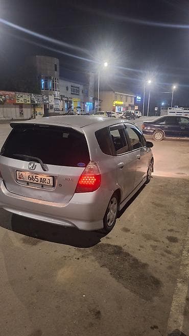 хонда истеп 1: Honda Fit: 2004 г., 1.3 л, Автомат, Бензин, Хетчбек — 3
