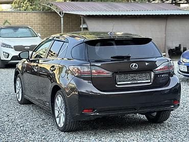 Lexus CT: 2011 г., 1.8 л, Вариатор, Гибрид, Хэтчбэк — 4