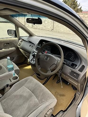 органайзер для авто: Honda Odyssey: 2000 г., 2.3 л, Автомат, Бензин, Минивэн — 10