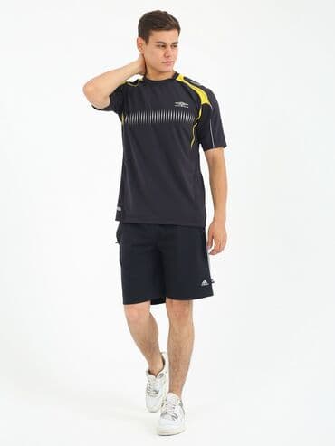 оборудование для нижнего белья: Футболка UMBRO AS045 Материал: Climacool Цена 1200 с. размеры от — 2