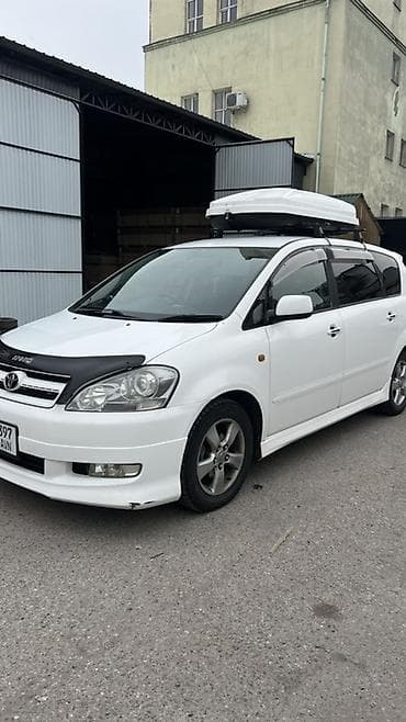 сиденья toyota: Toyota Ipsum: 2003 г., 2.4 л, Автомат, Газ, Минивэн — 5