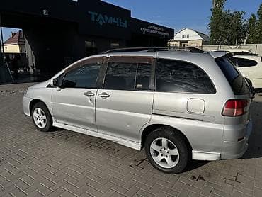 обмен ест: Nissan Serena: 1999 г., Автомат, Минивэн — 10