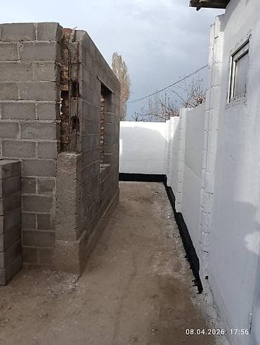с хранения: 🏡 Продаётся барачный дом у берега в селе Тон! 📍 Локация: с. Тон 🌊 — 6