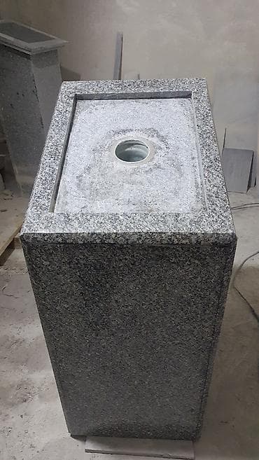 отделка контейнера: Гранитная тумба «Капсула времени» с верхней плитой под мемориальную — 7