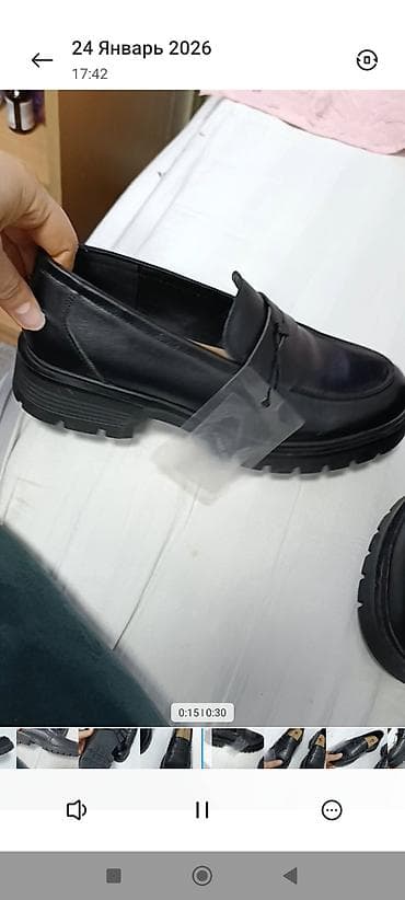 Лоферы RIO ANTIQUE, черные - Классическая модель без шнурков с