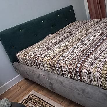 Эки кишилик керебеттер: Двуспальная кровать с мягким изголовьем - Размер спального места — 5