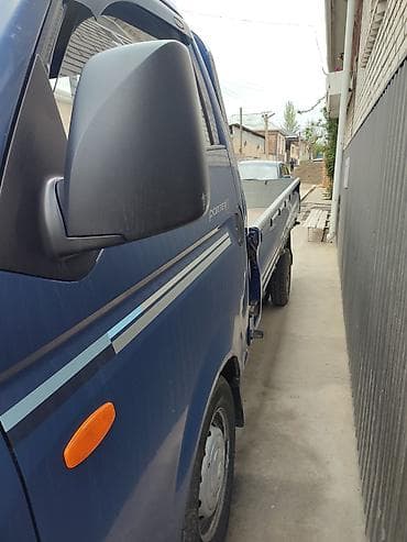 lexus lx570: Легкий грузовик, Hyundai, Стандарт, До 1 т — 3