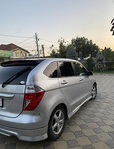 e 303: Honda Edix: 2004 г., 2 л, Автомат, Бензин, Универсал — 1