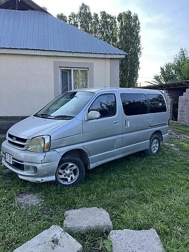 для такси авто: Toyota Hiace: 2000 г., Автомат, Газ, Минивэн — 1