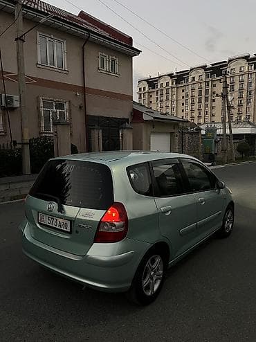 royal enfield: Honda Jazz: 2002 г., 1.4 л, Механика, Бензин, Хэтчбэк — 4