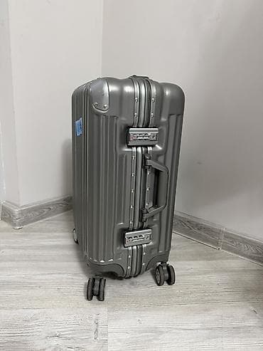 Прокат одежды: Чемодан, Материал: Пластик, Маленький (до 40 л) — 2