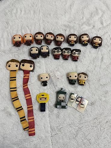 Искусство и коллекционирование: Фигурки Киндер Гарри Потер Коллекция мини‑фигурок и аксессуаров в — 1