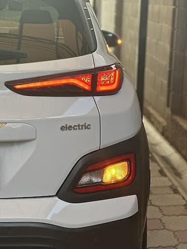 детский машина аккумулятор: Hyundai Kona: 2019 г., Автомат, Электромобиль, Кроссовер — 6