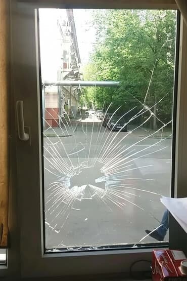 мелкосрочный ремонт дома: Терезе, Эшик, Витраж: Орнотуу, Алмаштыруу, Оңдоо, Баруу акысыз — 1