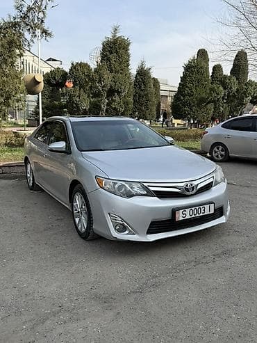 бизнем: Toyota Camry: 2012 г., 2.5 л, Автомат, Бензин, Седан — 2