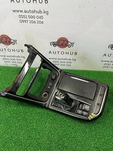 cga3 de: Сenter console Hyundai 2017 г., Б/у, Оригинал, Корея — 1