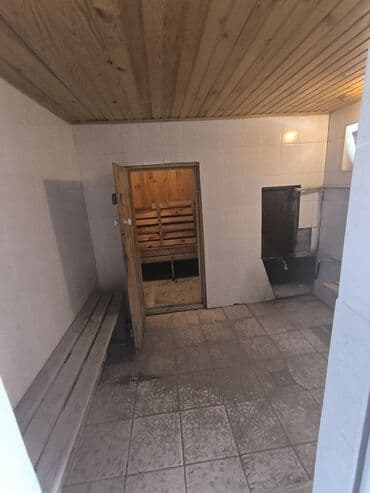 меняю на скот: Продаю дом с. Новопавловка ж/м Алтын Ордо . Дом кирпичный — 10