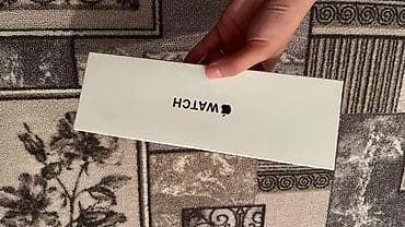 часы спортивеые: Apple Watch SE, 40 мм (A2771), алюминий, цвет Starlight. Ремешок — 3