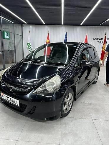 mini cuper: Honda Fit: 2004 г., 1.3 л, Автомат, Бензин, Хэтчбэк — 3
