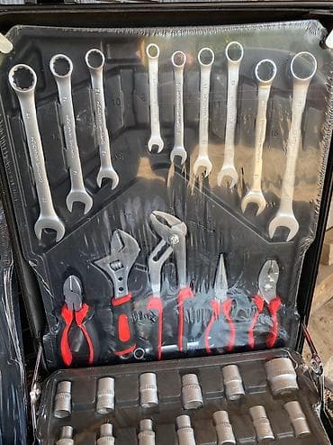 вольксваген жета: Инструменты для авто. Набор ключей — 3