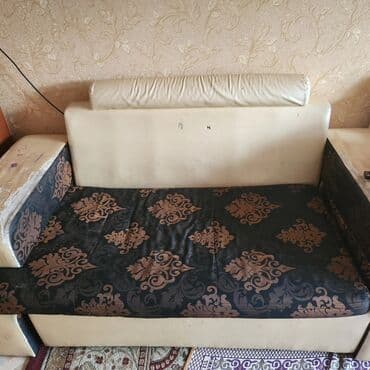 помощник полка: Колдонулган абалы жакшы 2000 берем алып кеткиле — 1