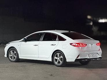 camry 30: Hyundai Sonata: 2019 г., 2 л, Автомат, Газ, Седан — 6