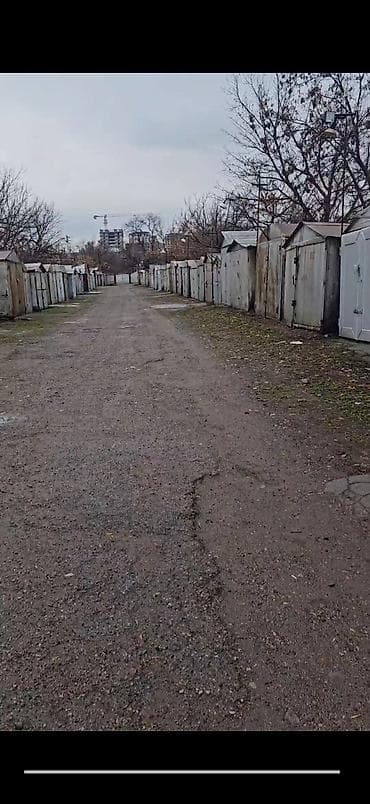 Сдаю в аренду гараж: 18 м², Металлический — 2