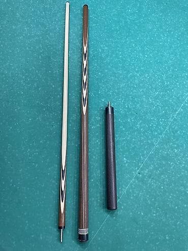 Охота и рыбалка: Продается кий Дерево Ипе+граб Длина 159 Вес 690 Баланс 43 Наклейка — 1