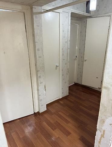 Квартиры: 3 комнаты, 62 м², 105 серия, 4 этаж, Старый ремонт — 6