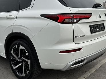 митсубиси аутлендер купить: Mitsubishi Outlander: 2024 г., 2.5 л, Автомат, Бензин, Кроссовер — 9