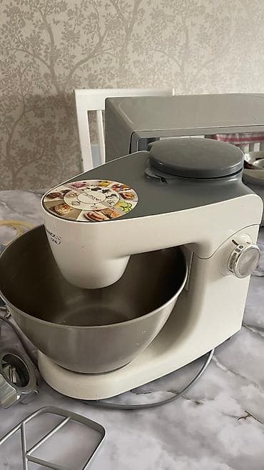 p 50: Кухонный комбайн Вся комплектация идет в подарок 🎁 Состояние — 3